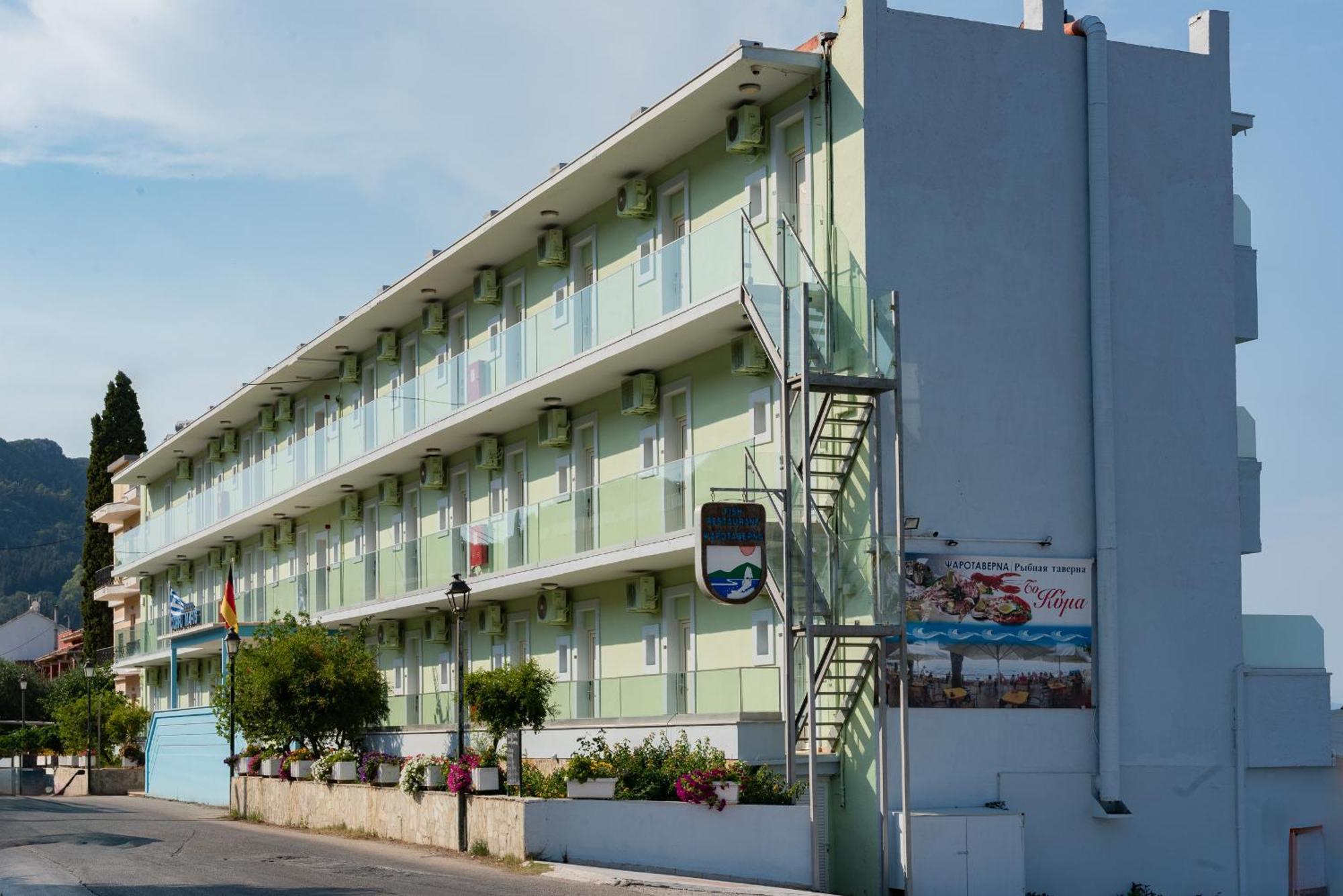 Hotel Corfu Maris Benitses  Exterior foto